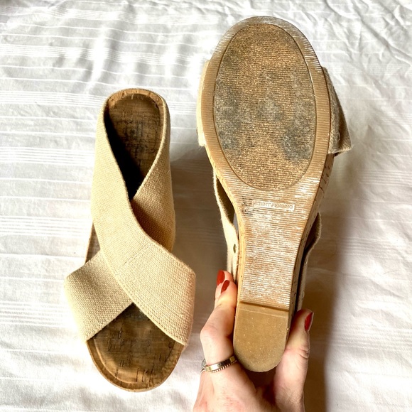 Lucky Brand Wedge Clogs - Picture 2 of 3